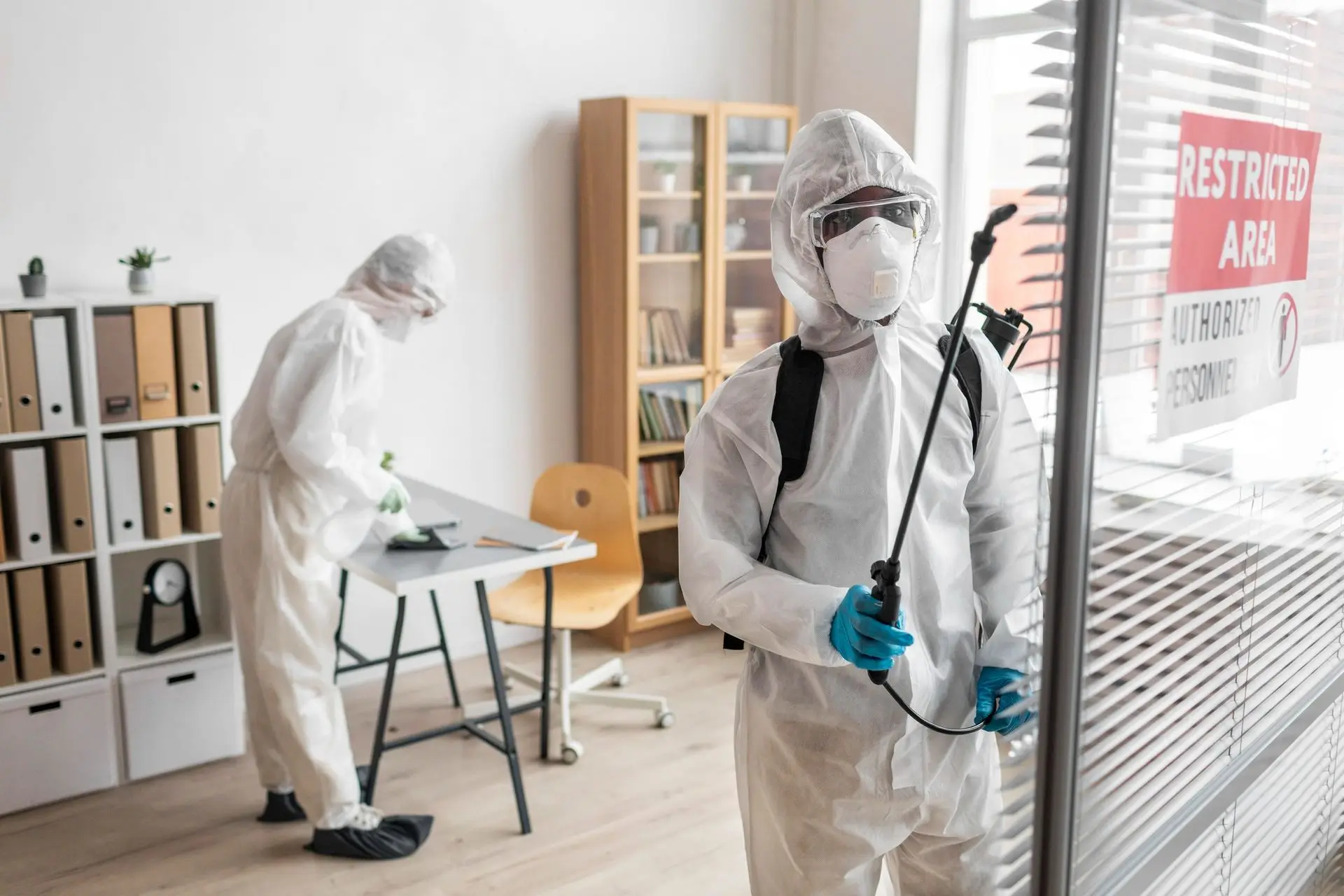 Exterminator treating a property in Carrizo Springs, TX
